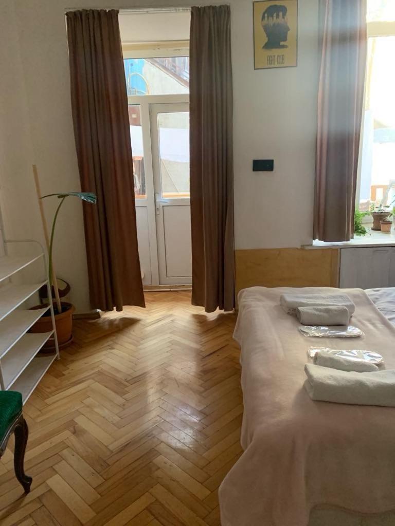 Leila Apartment Τυφλίδα Εξωτερικό φωτογραφία